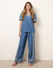 Floral Embroidery Wide-Leg Trousers
