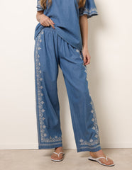 Floral Embroidery Wide-Leg Trousers
