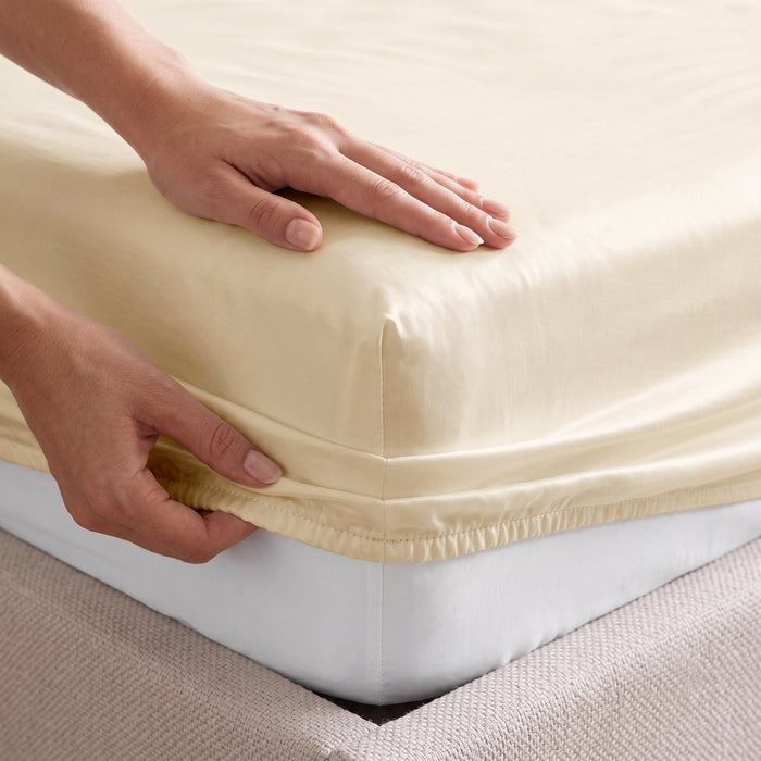 Naturally Cooling & Breathable TENCEL™ Eucalyptus Fitted Sheet - Delara
